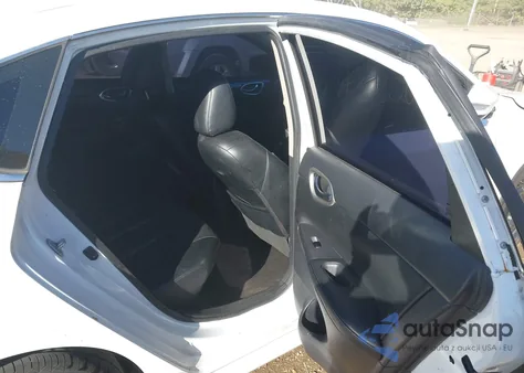 2018 Nissan Sentra Sr из США, поврежденный, VIN 3N1AB7AP3JY312312